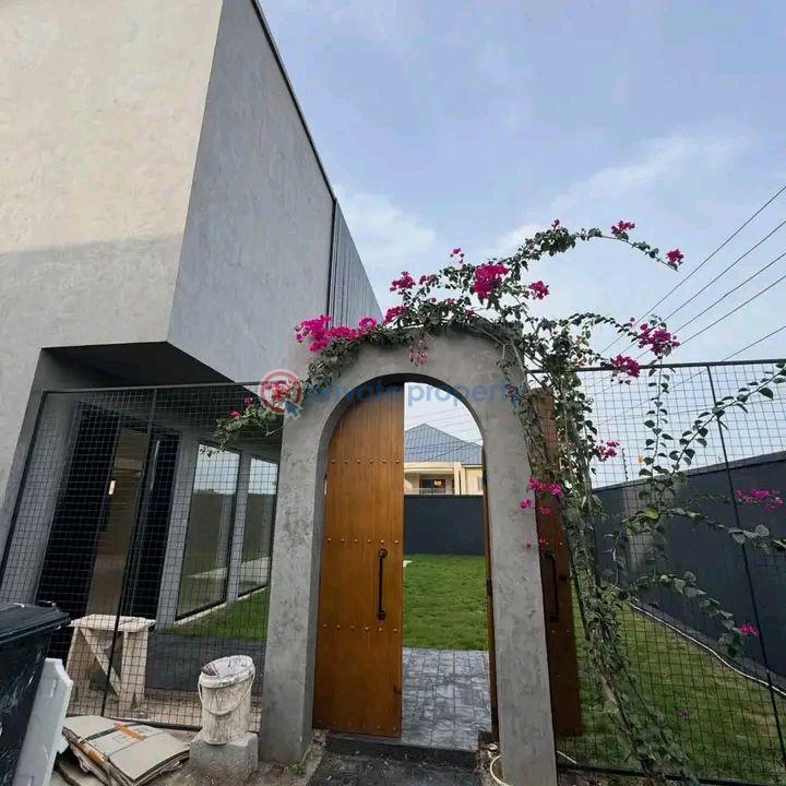 3 bedroom Townhouse For Sale Tse Addo Accra - 9