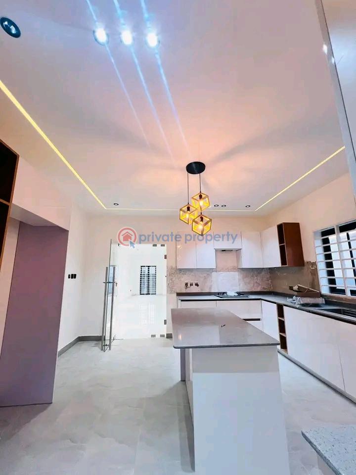 3 bedroom Detached Duplex For Sale Oyarifa Mr Smith Hotel After Oyarifa Adenta Municipal Accra - 5