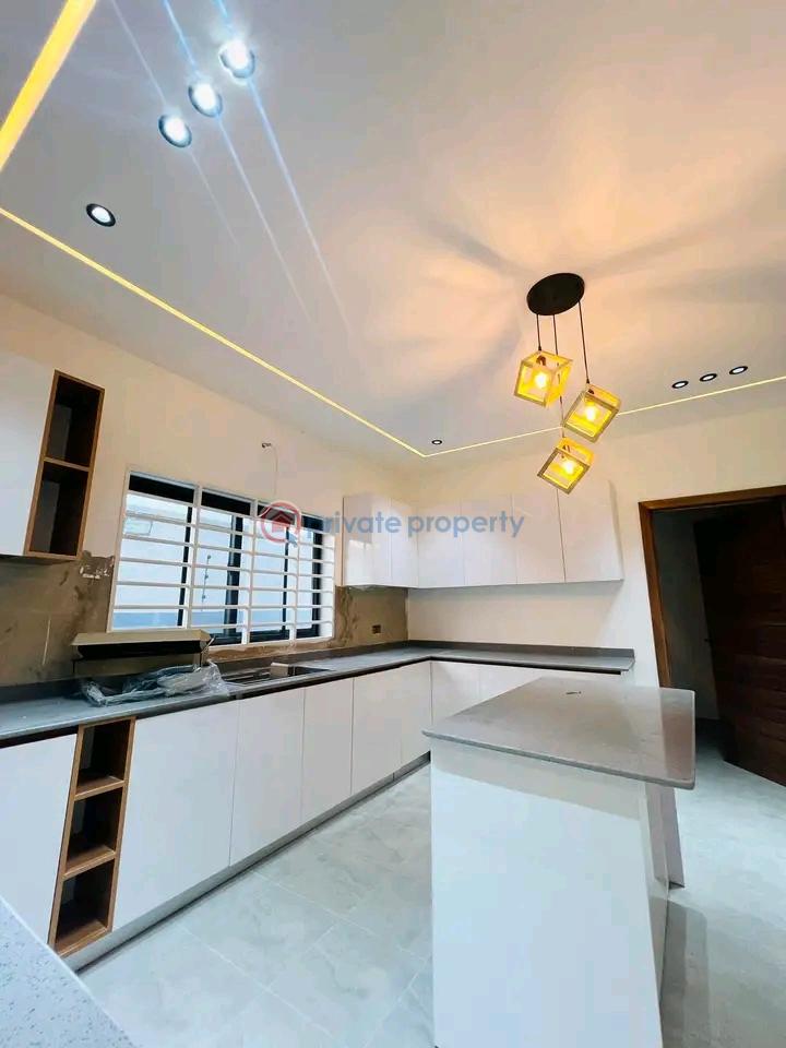3 bedroom Detached Duplex For Sale Oyarifa Mr Smith Hotel After Oyarifa Adenta Municipal Accra - 6