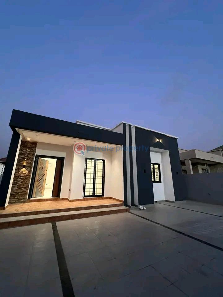 3 bedroom Detached Duplex For Sale Oyarifa Mr Smith Hotel After Oyarifa Adenta Municipal Accra - 13
