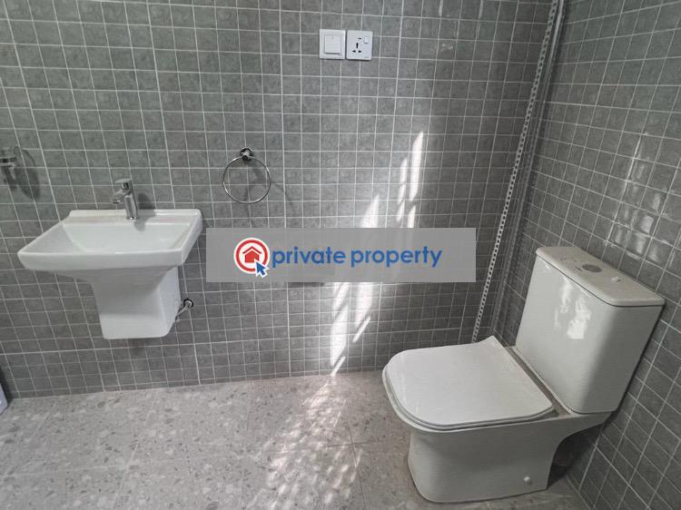 3 bedroom Detached Duplex For Sale &nbsp;oyarifa Oyarifa La Nkwantanang Madina Municipal Accra - 10