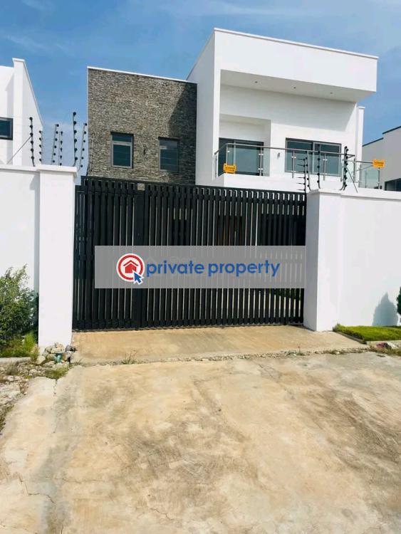3 bedroom Townhouse For Sale &nbsp;east Airport Airport Residential Area Accra - 1