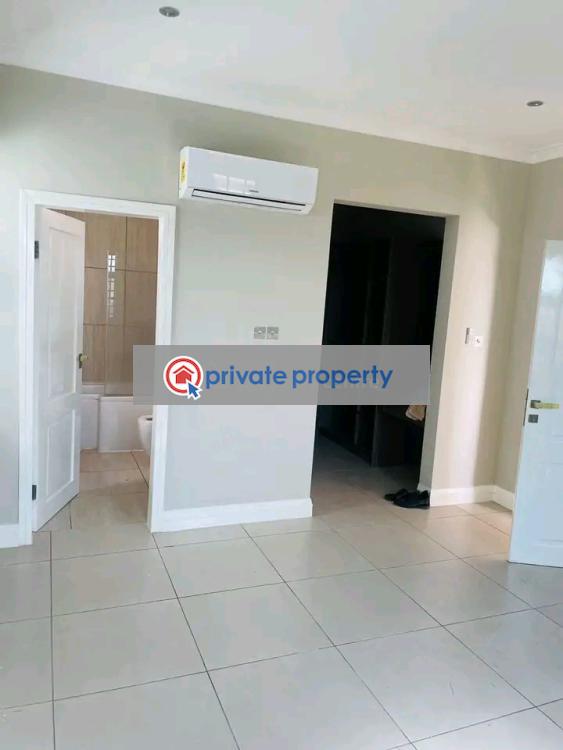 3 bedroom Townhouse For Sale &nbsp;east Airport Airport Residential Area Accra - 3