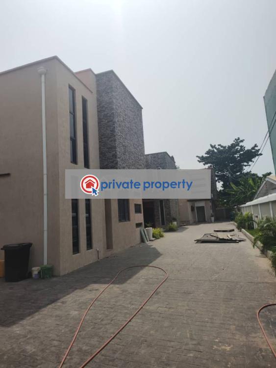 3 bedroom Townhouse For Sale North Labone Accra - 1
