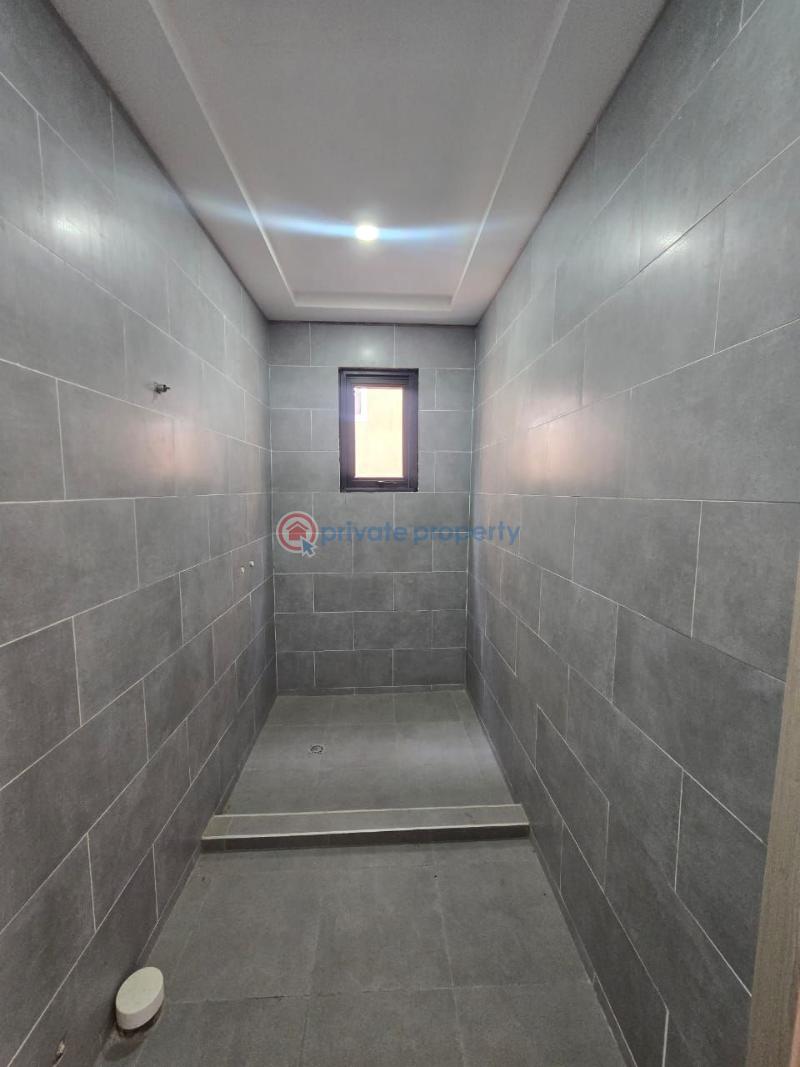 4 bedroom House For Sale Abelemkpe Accra - 7