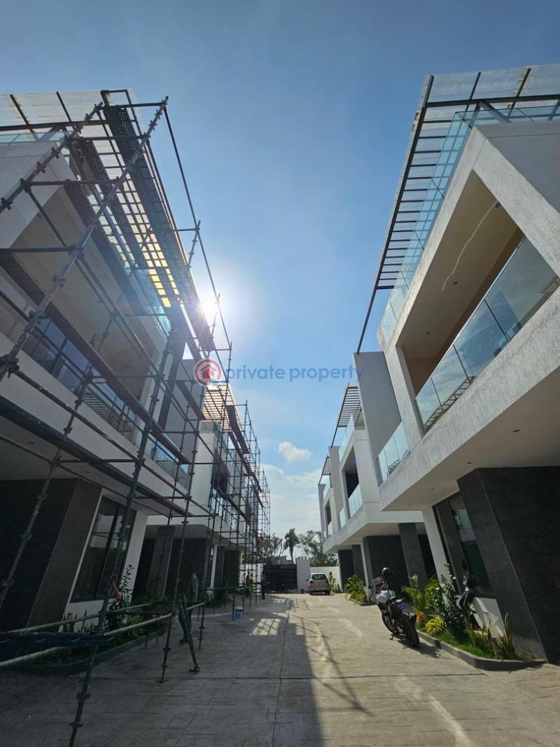 4 bedroom House For Sale Accra Ghana Cantonments  - 11