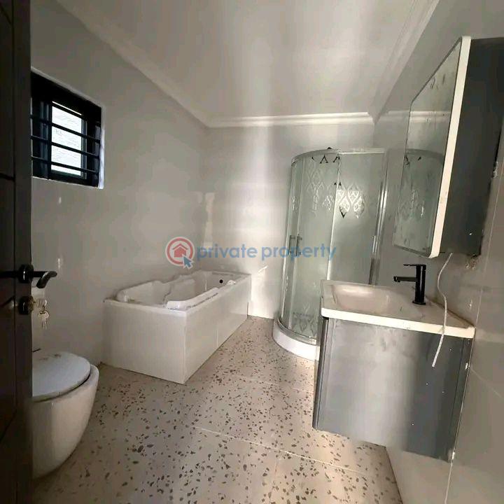 4 bedroom Townhouse For Sale Trasacco Adjiriganor East Legon Accra - 18