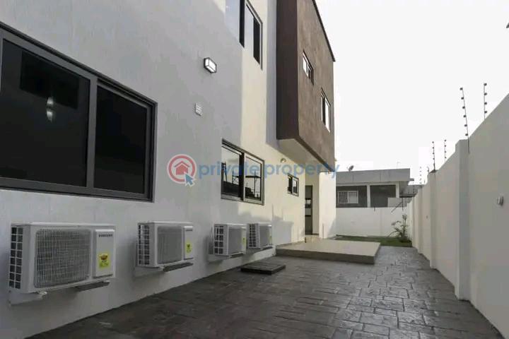 4 bedroom Townhouse For Rent Abelemkpe Accra - 4