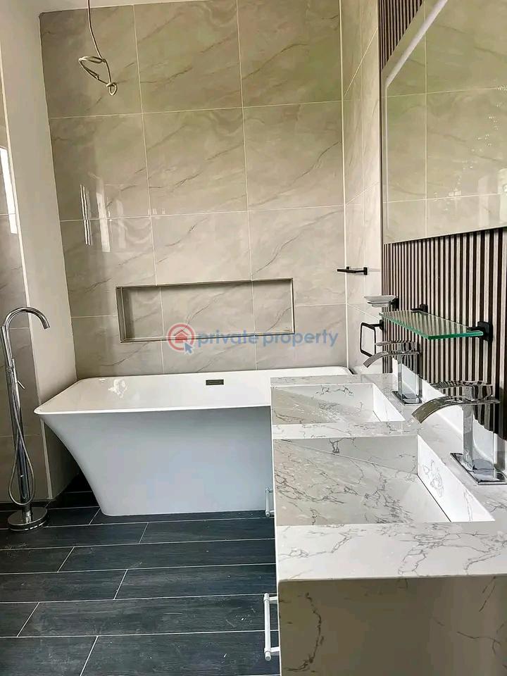 4 bedroom Townhouse For Rent Airport Residential Area Accra - 5
