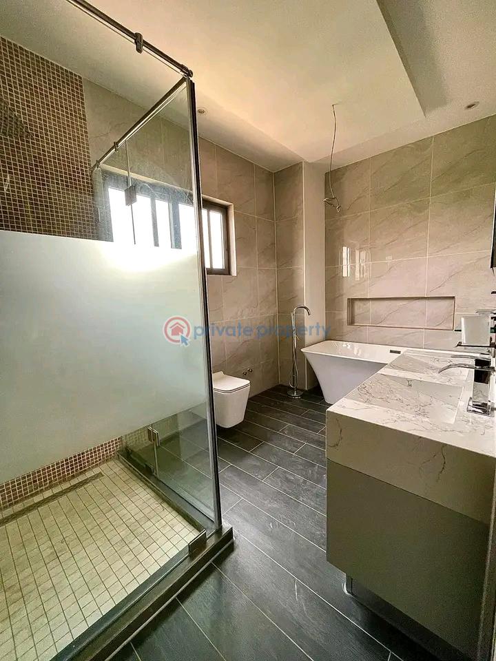 4 bedroom Townhouse For Rent Airport Residential Area Accra - 6