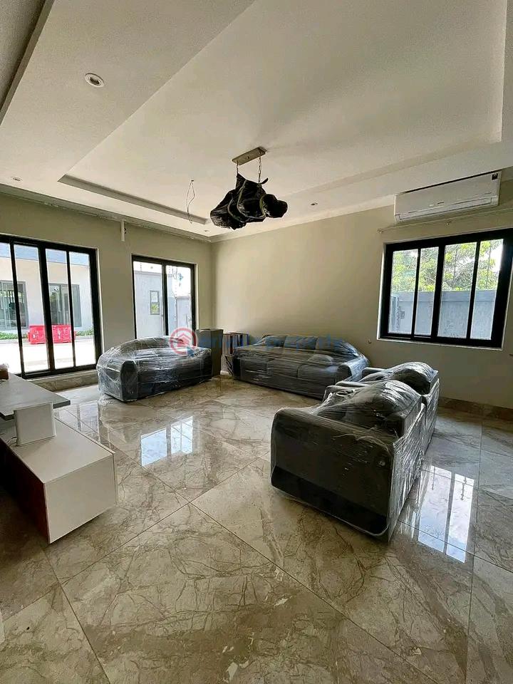 4 bedroom Townhouse For Rent Airport Residential Area Accra - 8