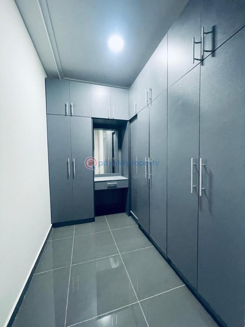 4 bedroom Townhouse For Sale Ashaley Botwe Adenta Municipal Accra - 10