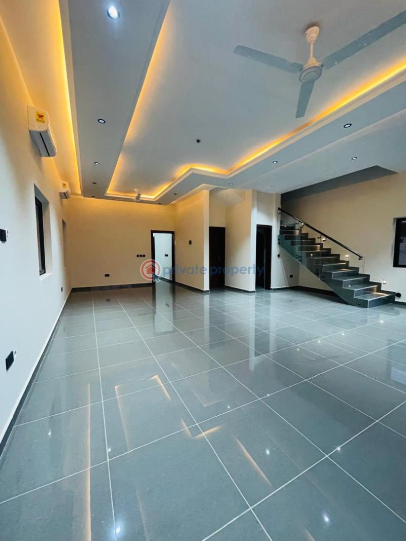 4 bedroom Townhouse For Sale Ashaley Botwe Adenta Municipal Accra - 3