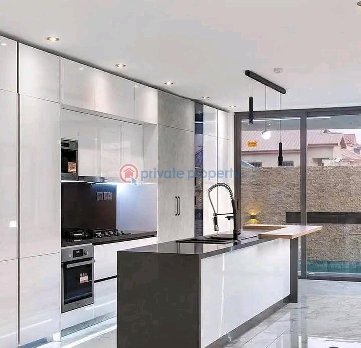 4 bedroom Townhouse For Rent East Airport Airport Residential Area Accra - 2