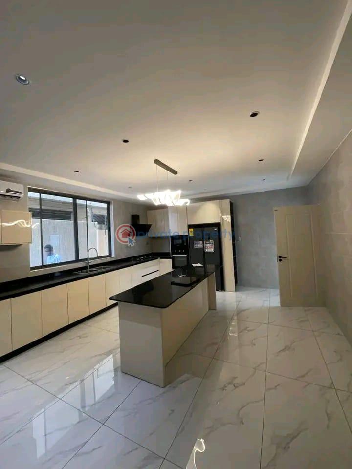4 bedroom House For Sale East Legon Accra - 7