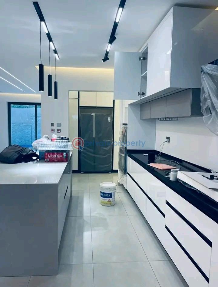 4 bedroom House For Sale Lagos Avenue East Legon Accra - 2