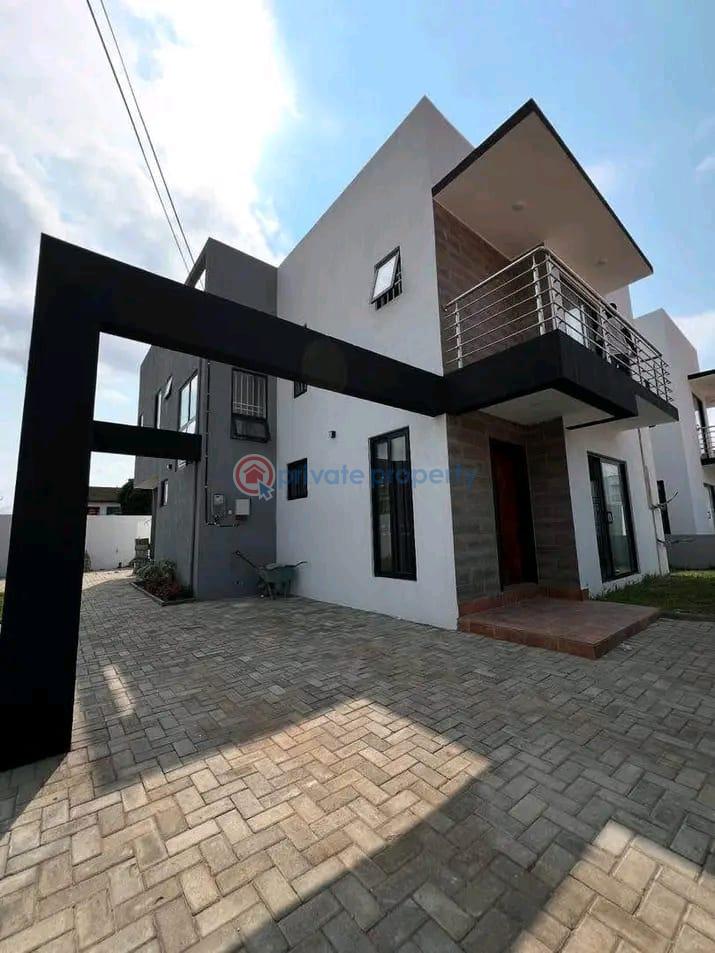 4 bedroom Townhouse For Sale East Legon Accra - 0