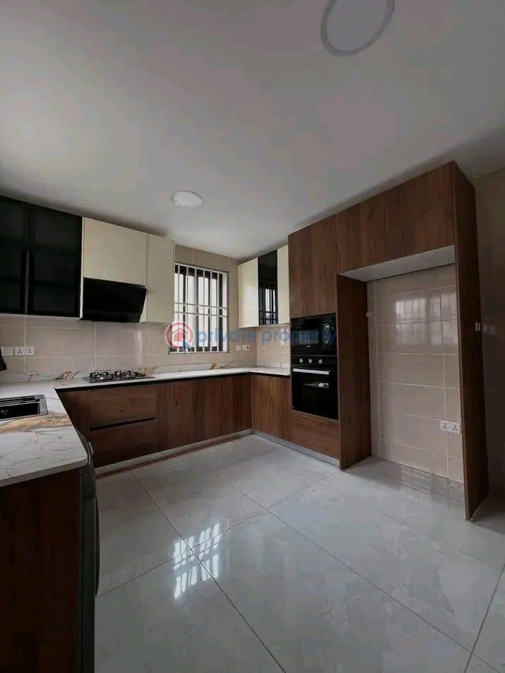 4 bedroom Townhouse For Sale East Legon Accra - 3