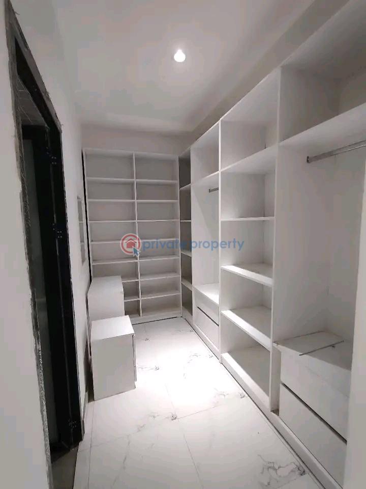 4 bedroom House For Sale Ogbojo East Legon Accra - 9