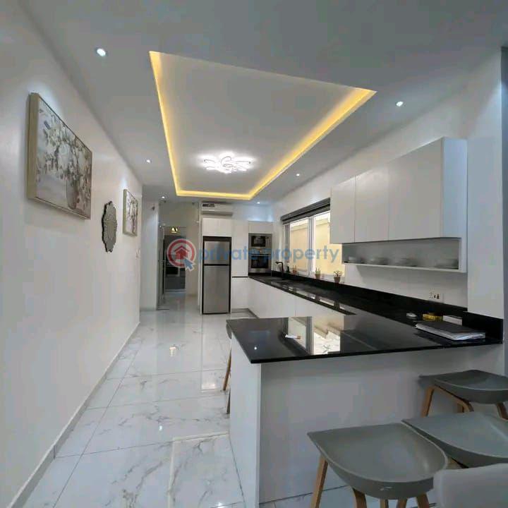 4 bedroom Townhouse For Sale East Airport Airport Residential Area Accra - 2