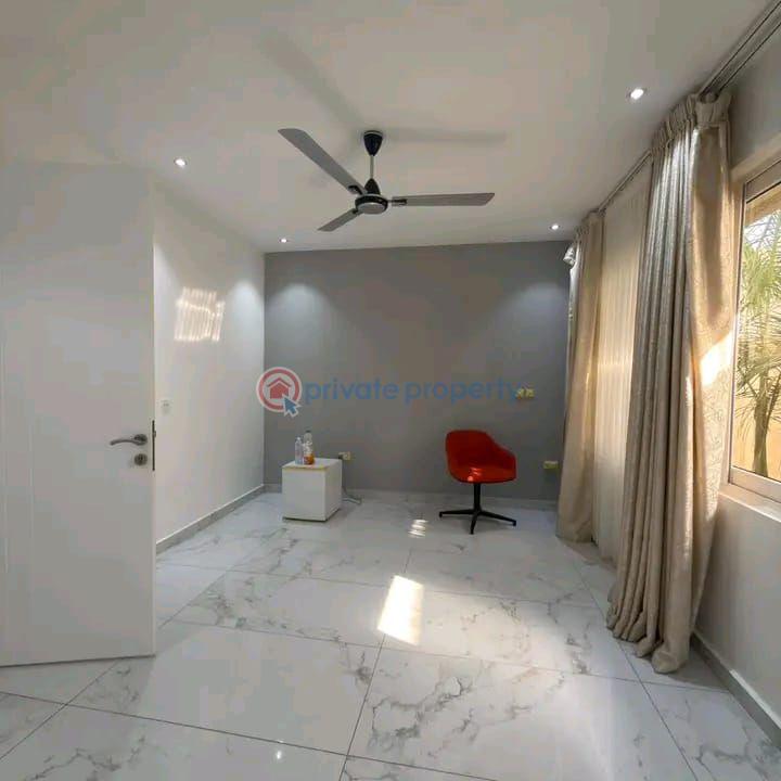 4 bedroom Townhouse For Sale East Airport Airport Residential Area Accra - 10