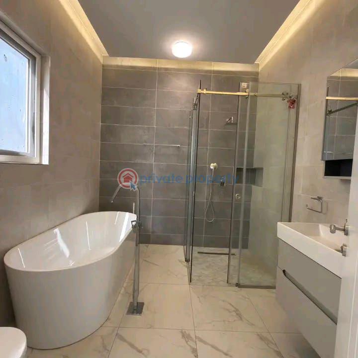 4 bedroom Townhouse For Sale East Airport Airport Residential Area Accra - 12