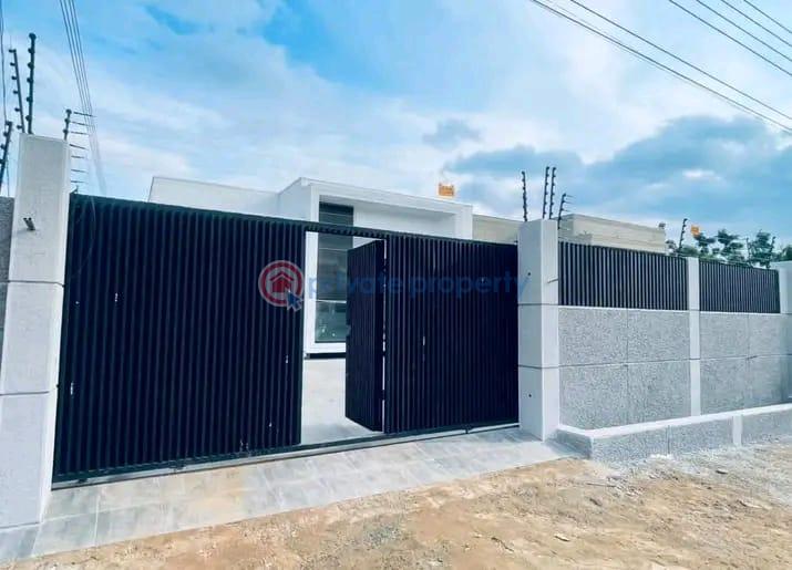 4 bedroom Townhouse For Sale East Legon Accra - 3