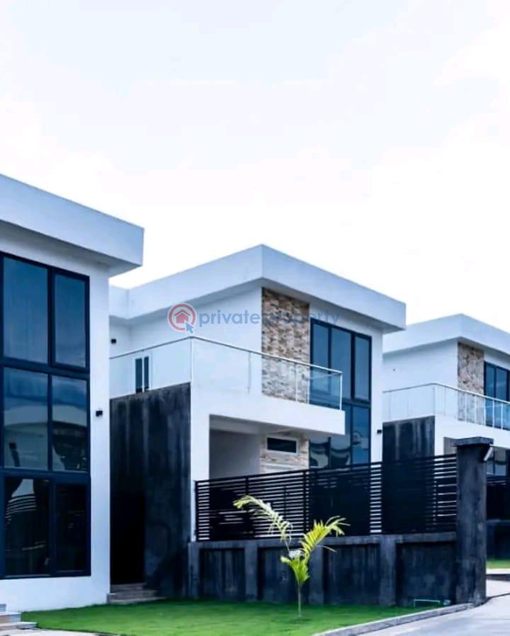 4 bedroom Townhouse For Sale Oyarifa La Nkwantanang Madina Municipal Accra - 3
