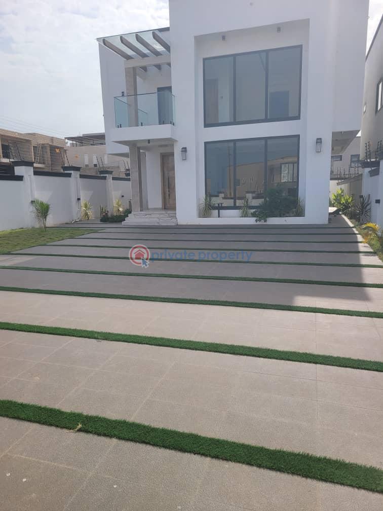 4 bedroom House For Sale Tse Addo Accra - 2