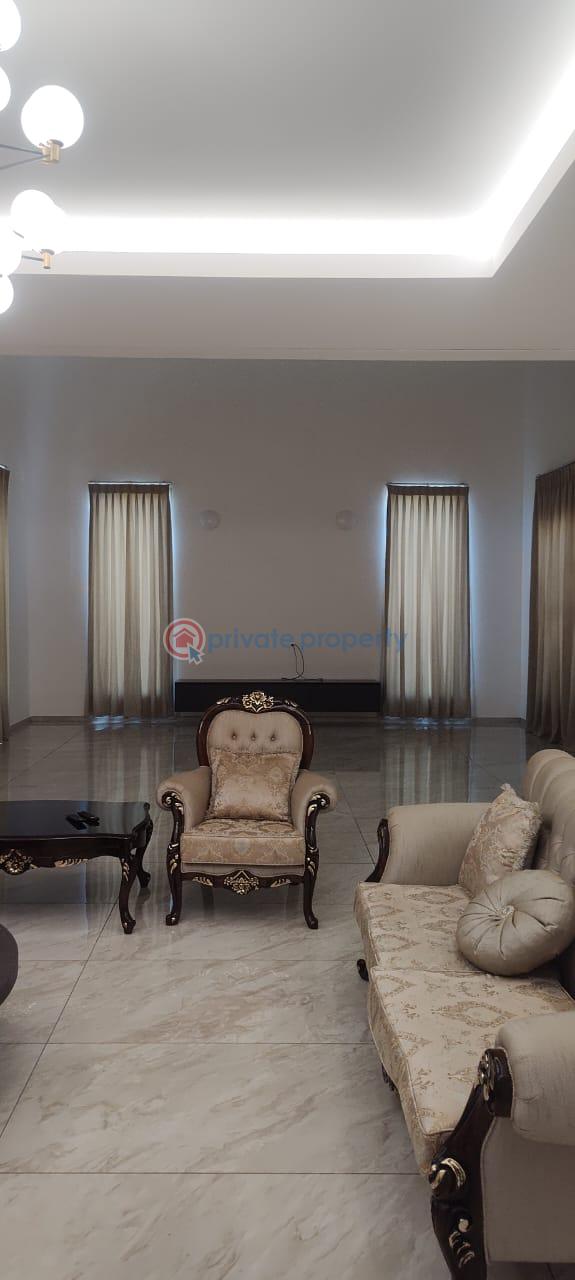 5 bedroom Townhouse For Sale Airport Residential Area Accra - 7