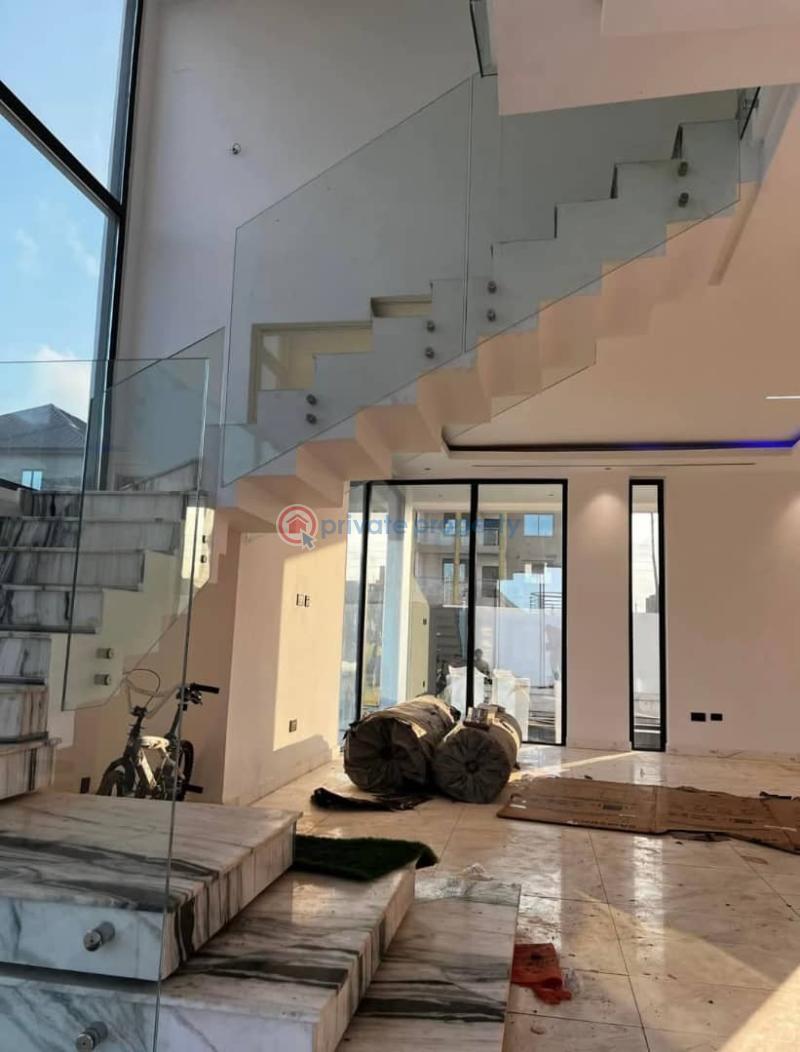 5 bedroom Townhouse For Sale Airport Residential Area Accra - 4