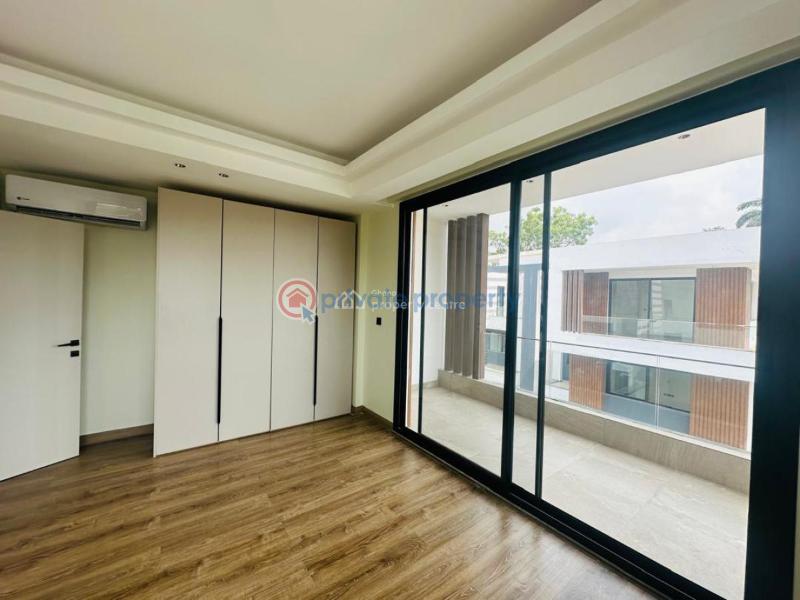 5 bedroom Townhouse For Rent Cantonments Accra - 11