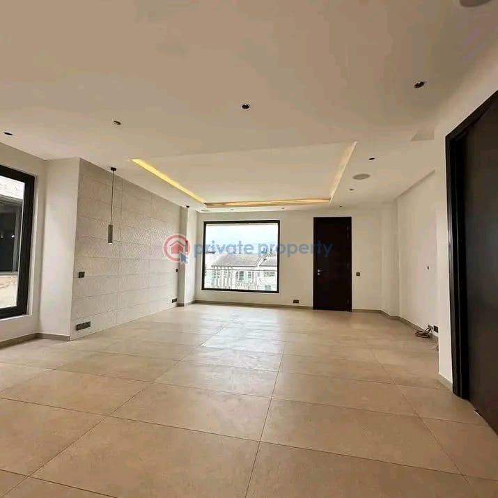 5 bedroom Townhouse For Sale East Legon Accra - 4