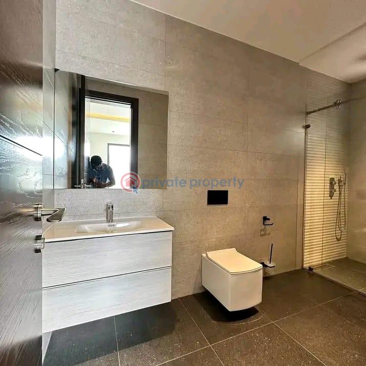 5 bedroom Townhouse For Sale East Legon Accra - 1