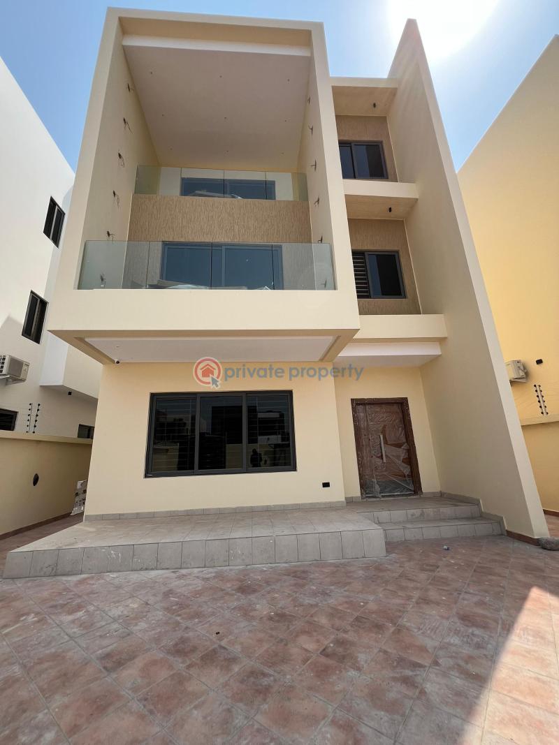 5 bedroom Townhouse For Sale East Legon Accra - 1