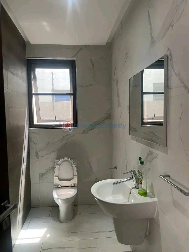 5 bedroom Townhouse For Rent East Legon Accra - 8