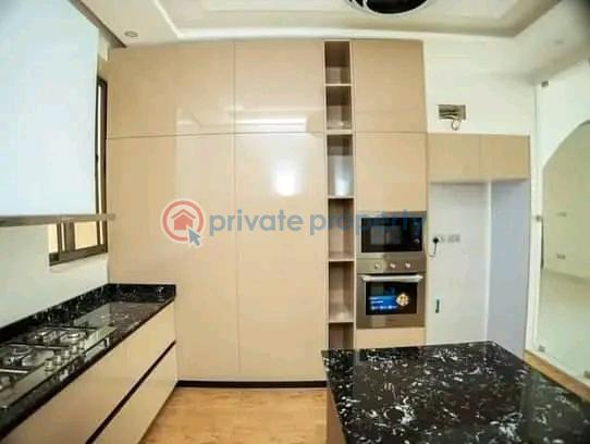 5 bedroom Townhouse For Sale Airport Residential Area Accra - 9