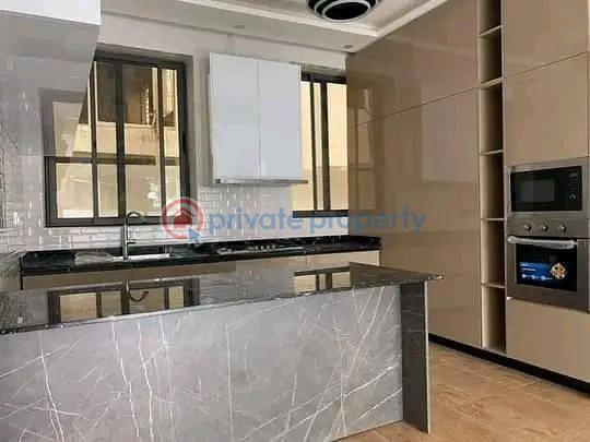 5 bedroom Townhouse For Sale Airport Residential Area Accra - 3