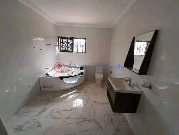 5 bedroom Townhouse For Sale East Airport Airport Residential Area Accra - 5