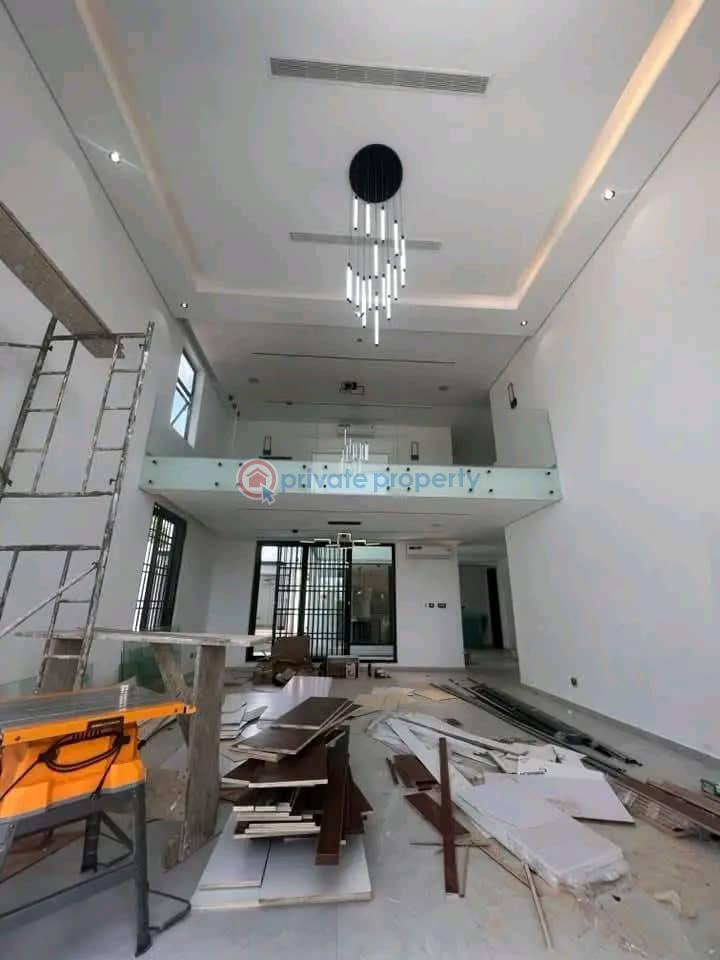 7 bedroom House For Sale East Legon Accra - 3