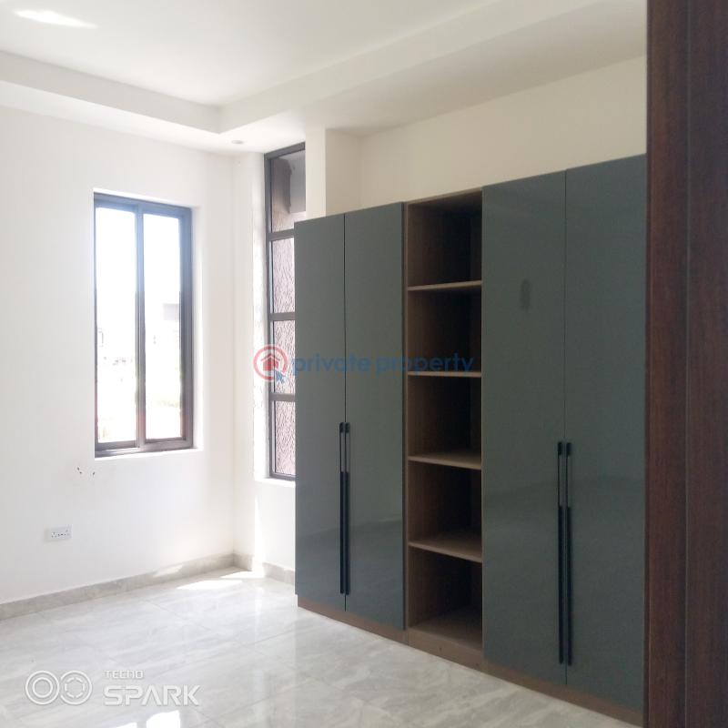 4 bedroom Townhouse For Sale Abdijan Avenue East Legon Accra - 3
