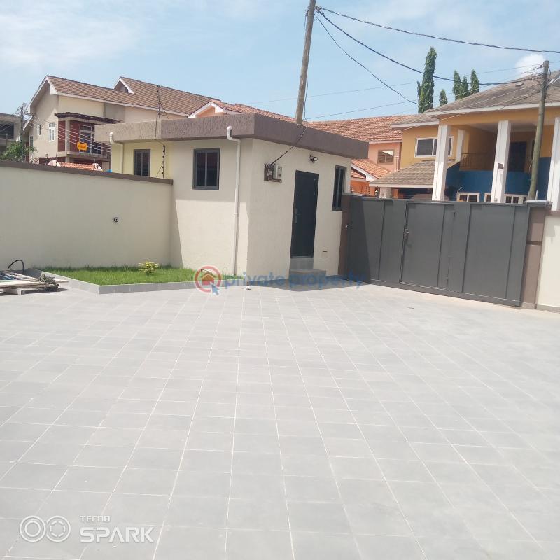 4 bedroom Townhouse For Sale Abdijan Avenue East Legon Accra - 8