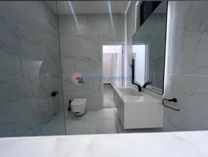 3 bedroom Townhouse For Sale Dzorwulu Accra - 3