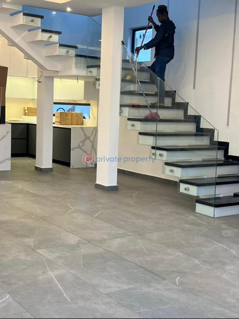 3 bedroom Townhouse For Sale Dzorwulu Accra - 11