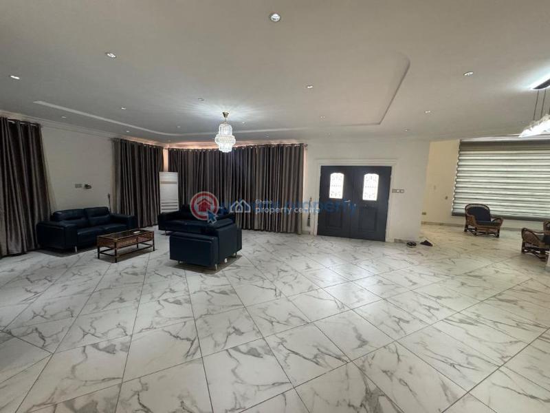 6 bedroom Hostel For Sale Lakeside Estates. Adenta Municipal Accra - 5