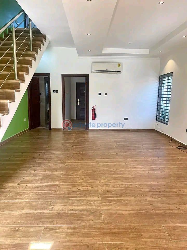 3 bedroom Townhouse For Rent Tse Addo Accra - 8
