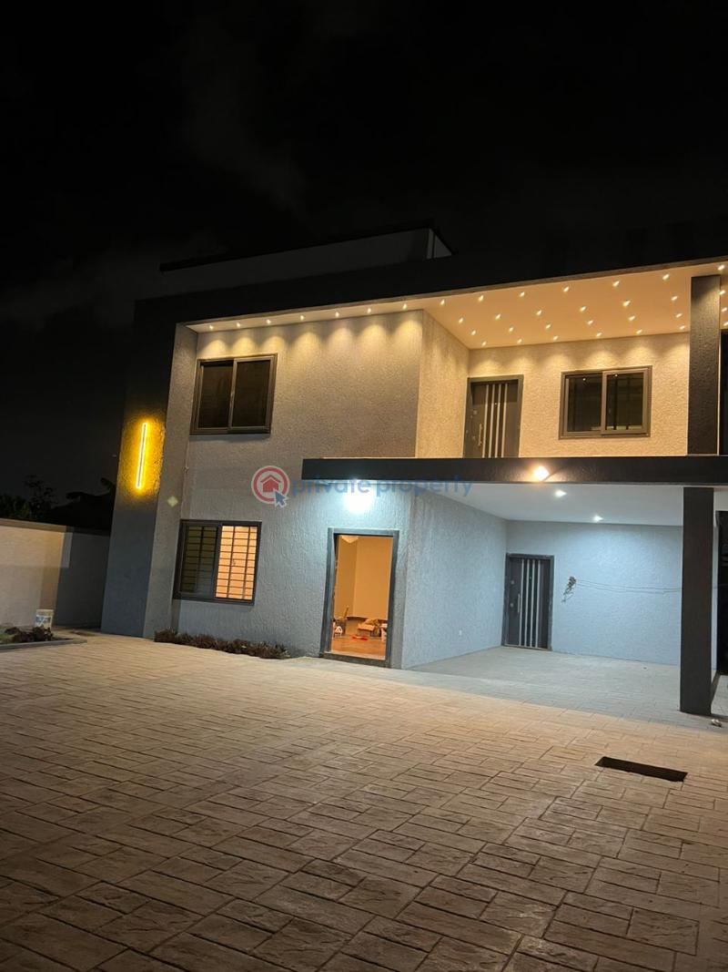4 bedroom Townhouse For Sale Kwabenya Ga East Municipal Accra - 1