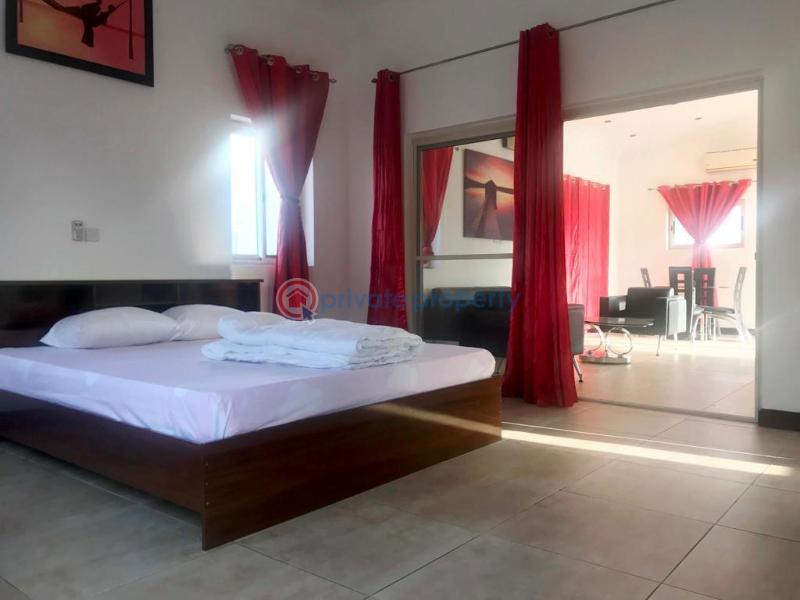 5 bedroom Townhouse For Sale Airport Residential Area Accra - 2