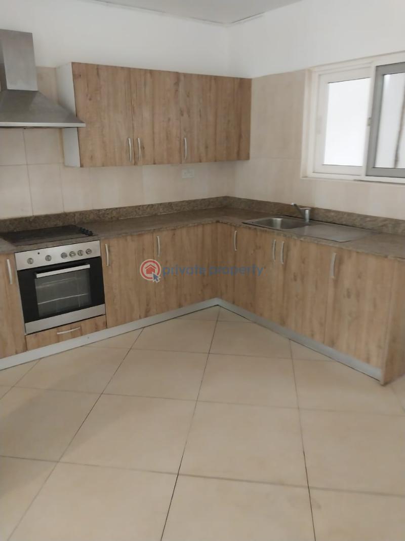 5 bedroom Townhouse For Rent East Legon Accra - 1