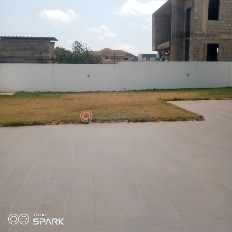5 bedroom House For Sale Adjiringanor East Legon Accra - 2